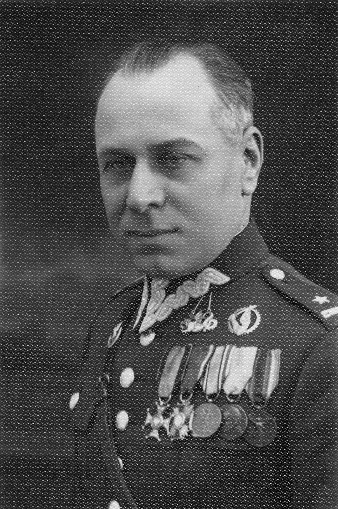 Ppłk Michał  Piwoszczuk, dowódca  10  batalionu  pancernego  do  mobilizacji  w  sierpniu  1939  r. Żródło: CAW